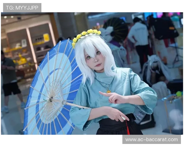 光遇COS服装在现实中的还原度与游戏角色形象的对比分析